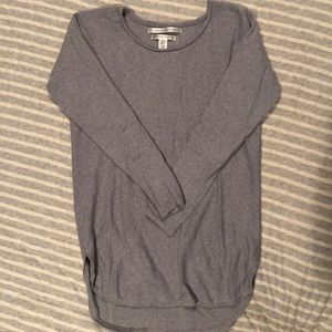 Max Studio grey high low sweater